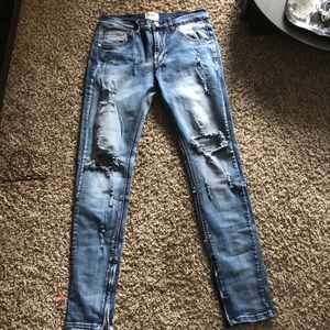 Skinny jeans size 32